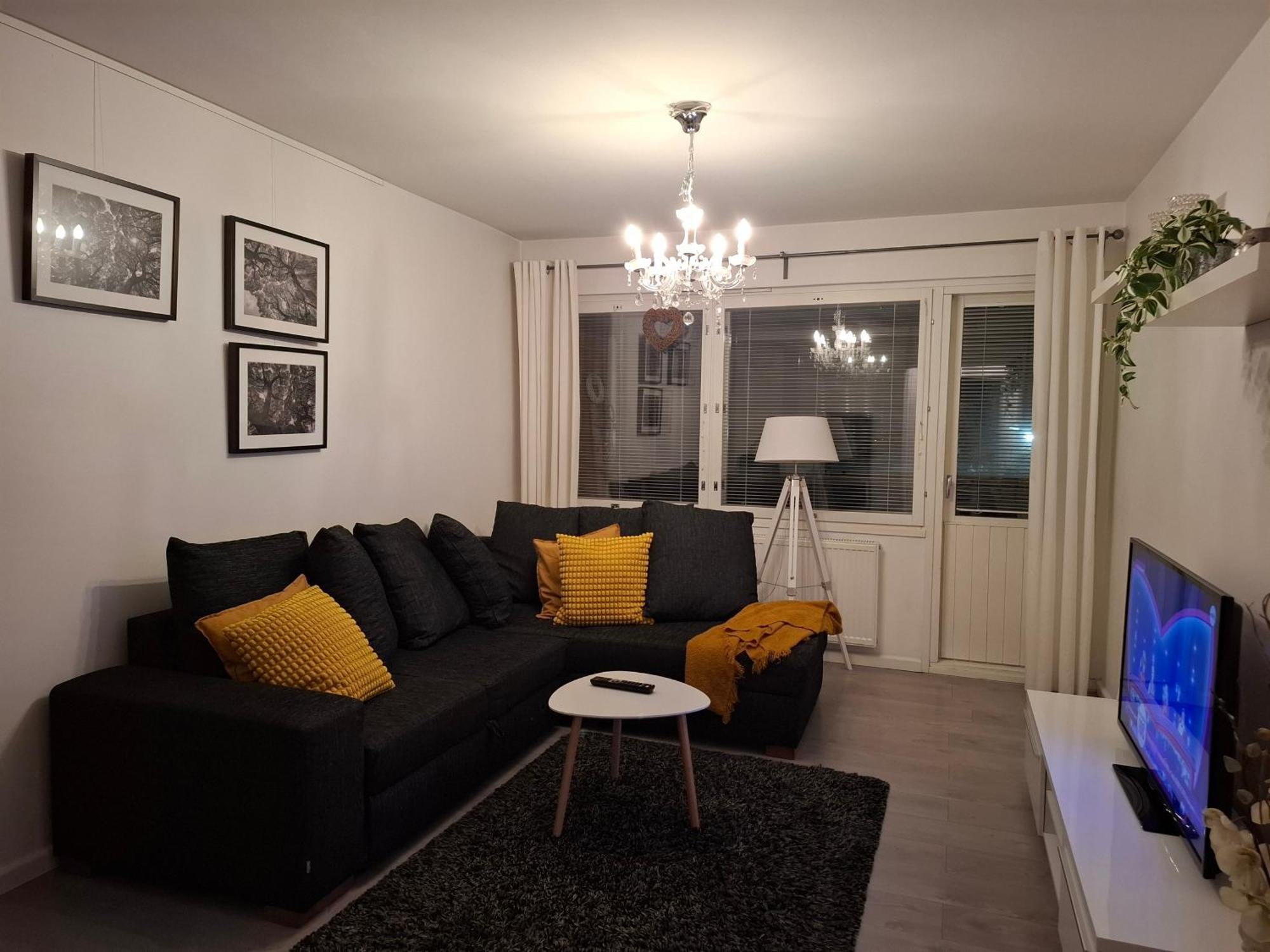 City Apartment Snellmaninkatu 22 A, Yksityinen Pistokkeellinen Paikoitus Sisaeltyy Hintaan กัวปิโอ ภายนอก รูปภาพ